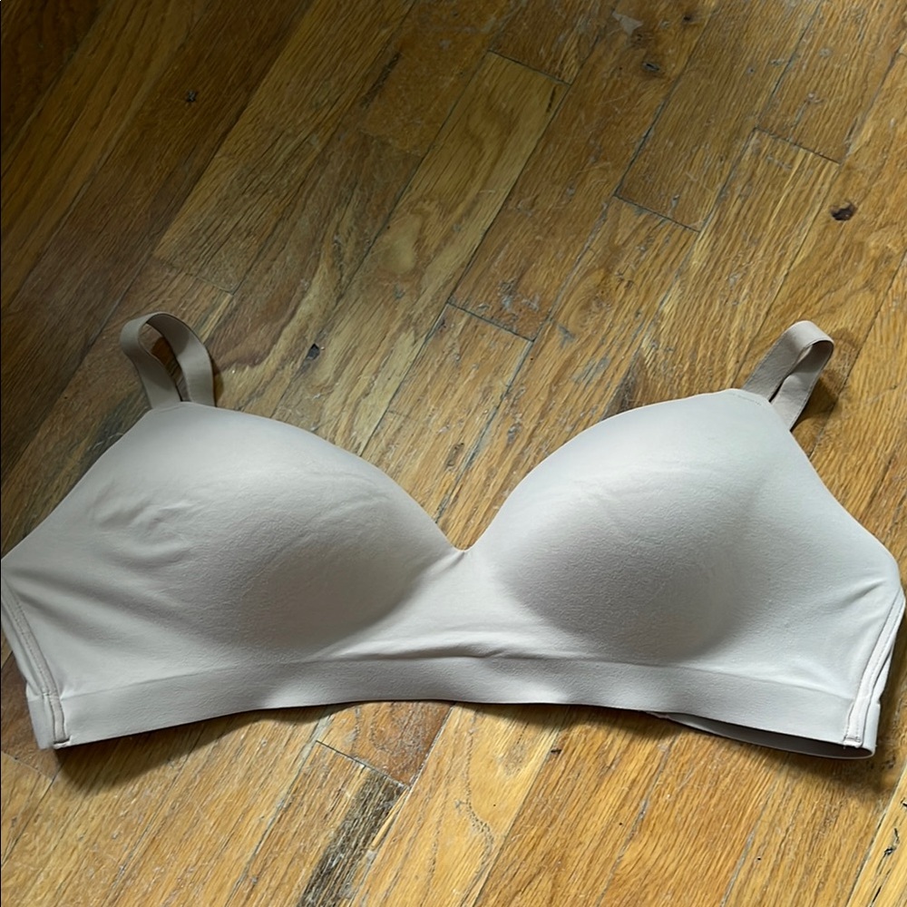 Soma Tan T-Shirt Bra with Adjustable Straps like new